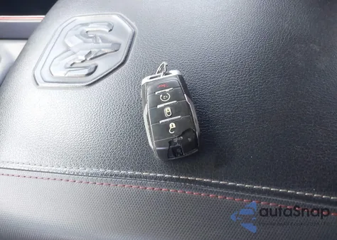 2019 Ram 1500 Rebel 4X4 5'7 Box из США, поврежденный, VIN 1C6SRFLT9KN603873